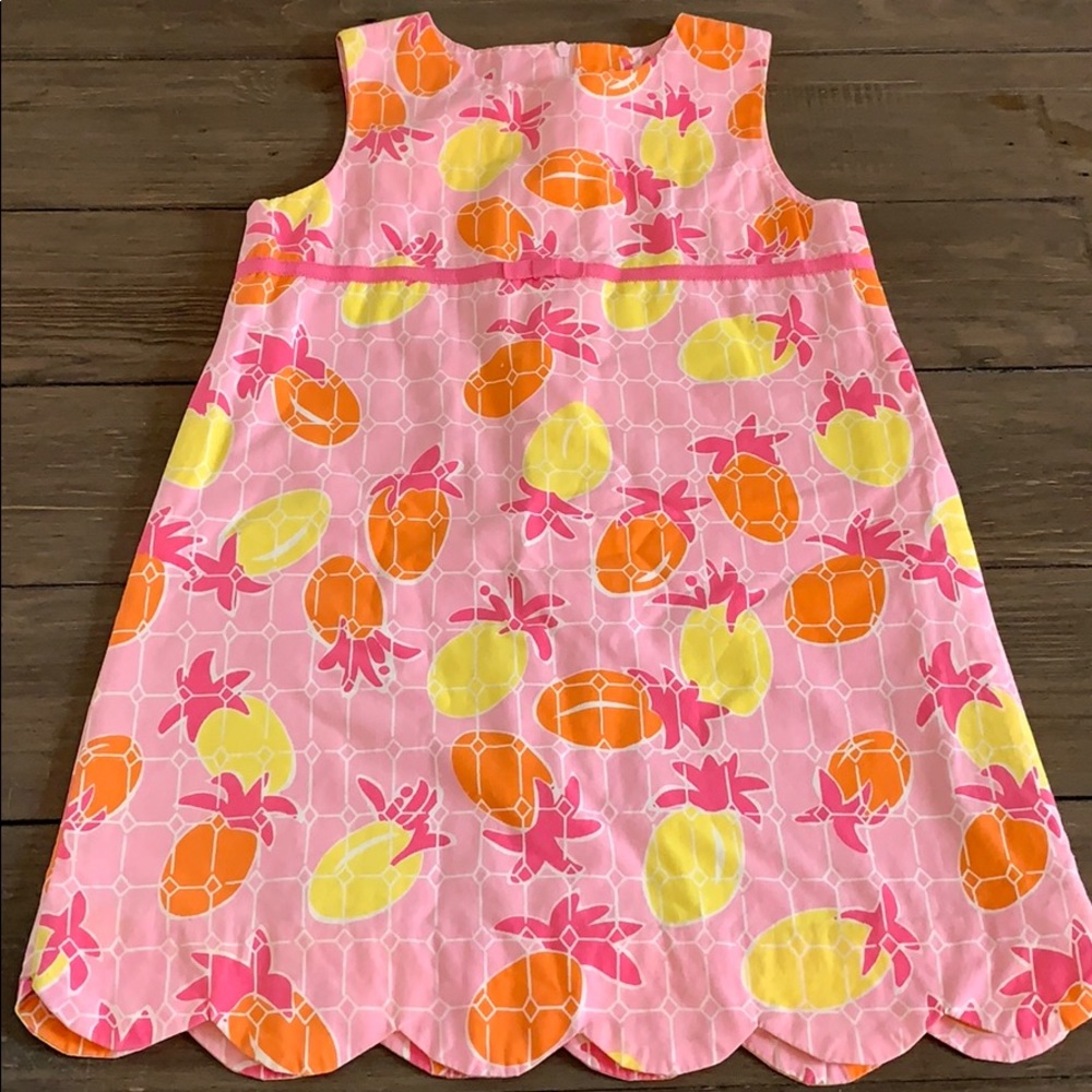Lilly Pulitzer Classic Girls shift dress size 4